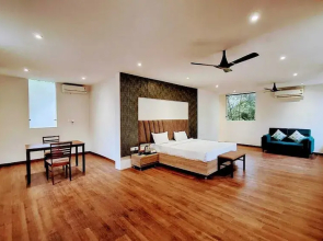 Mango Retreat Hotel and Resort