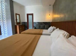 Sandat Hotel Legian