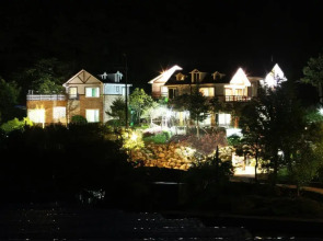 Casa Seorak Bed and Breakfast