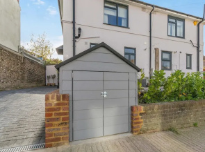 Sunset House - Brighton Getaways