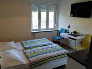 Angela Studio Apartments