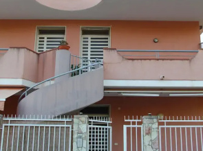 Tania Apartments
