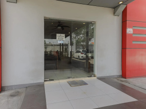 RedDoorz near Juanda Airport T1