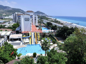 First Class Hotel