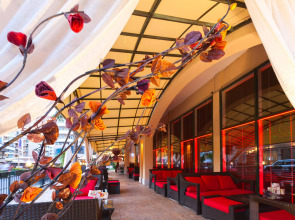 HI Hotels Imperial Resort