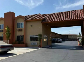 Robinhood Motel Anaheim West