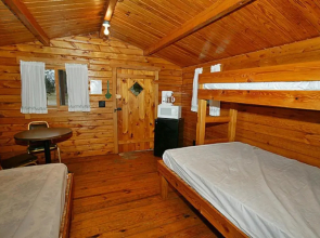 Arrowhead Camping Resort Cabin 1
