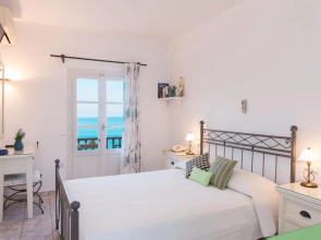 Efrosini Hotel