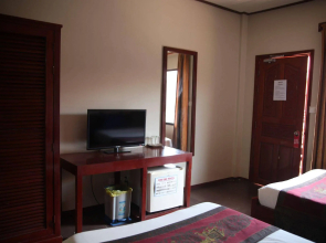 Beach Road Hotel