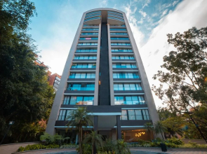 Hotel Class Suites By Colclick