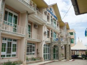 La Perle Hotel