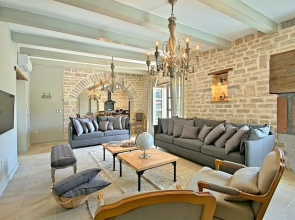Villa Elena