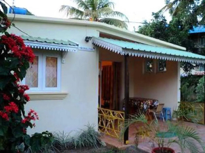 Monalysa Villa