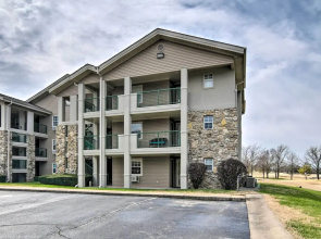 Branson Resort Condo w/ Scenic Patio & Pool Access