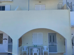 Jie s House in Countryside