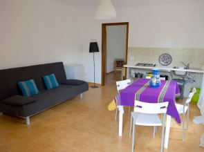 Well-kept Apartment in the Hills in a Nature Park