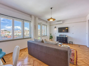 Enolabee Harbour View Apartment