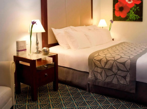 Renaissance Tel Aviv