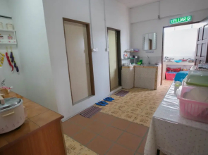 Alice Semporna Backpackers Hostel