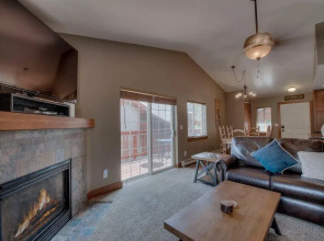 Revette Retreat