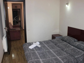 Отель «Дельфин»