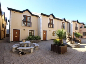 No. 6 Clifden Court