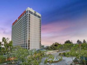 Sheraton Universal Hotel