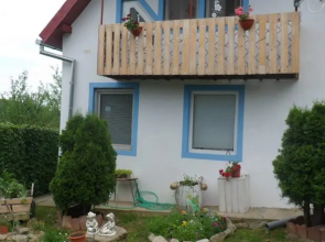 Berto House