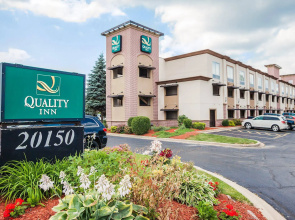 Quality Inn Milwaukee/Brookfield