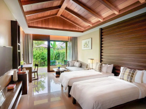 Khanom Beach Resort & Spa