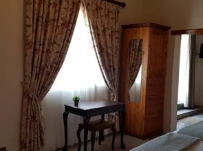 Uniondale Manor Guesthouse