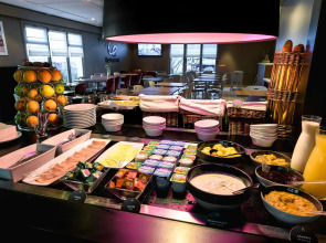 Hôtel Campanile Toulouse Nord - Sesquières