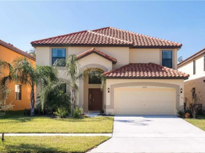 Veranda Palms Shrek 6 Bedroom Home with Private Pool and Spa
