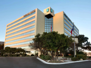 Embassy Suites by Hilton San Antonio Airport