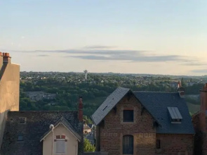 Rodez Aveyron appart. T4 neuf 2 places parking