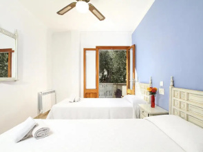 Apartment - 3 Bedrooms with WiFi and Sea views - 108768