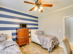 Muscle Shoals Home < 3 Mi to Recording Studios!