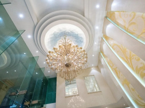 Grand Silverland Hotel & Spa