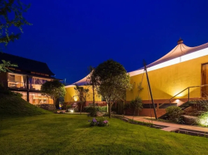 Muise Tented Camp Resort