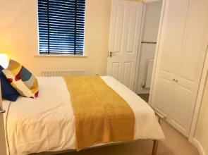 Modern 2 Bed Apartment in Southampton