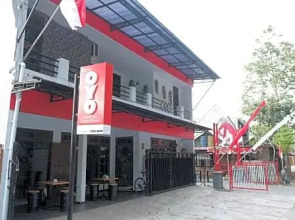 OYO 1380 Velodrome Family House Syariah