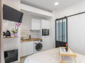 Tulipe : Studio proche RER B Cachan