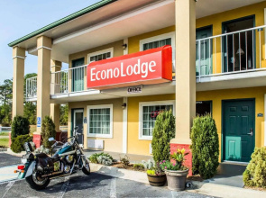 Harmony Inn & Suites