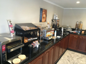 Best Western Pasadena Royale Inn & Suites