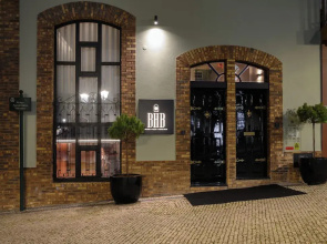 BHB Boutique House