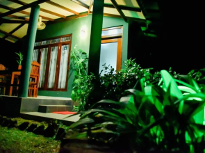 Jungle Edge Bungalow Udawalawe