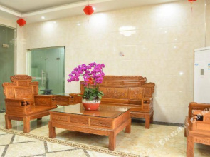 Huixin  Holiday Hotel
