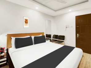 Super Townhouse Hatigaon Near Medicity