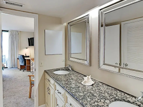 Ocean Creek Condo w/ Tennis & Pools - Near Beach condo