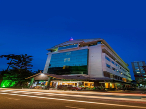 The Renai Cochin